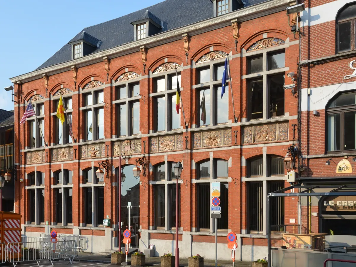L'hôtel de ville de Châtelet